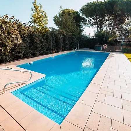 Per Parelles Reformat Amb Piscina Calella De Palafrugell