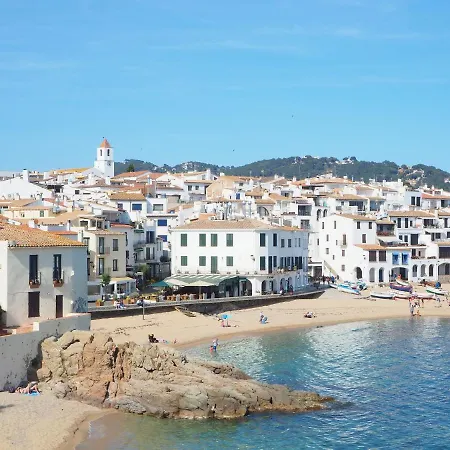 Per Parelles Reformat Amb Piscina Appartement Calella De Palafrugell